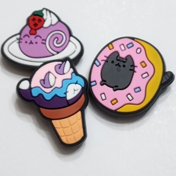 Shoe Charms " Cat Set of 3 - Picture 2 of 2